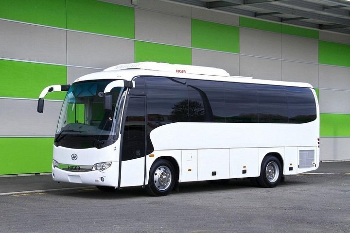 33 seater bus rental